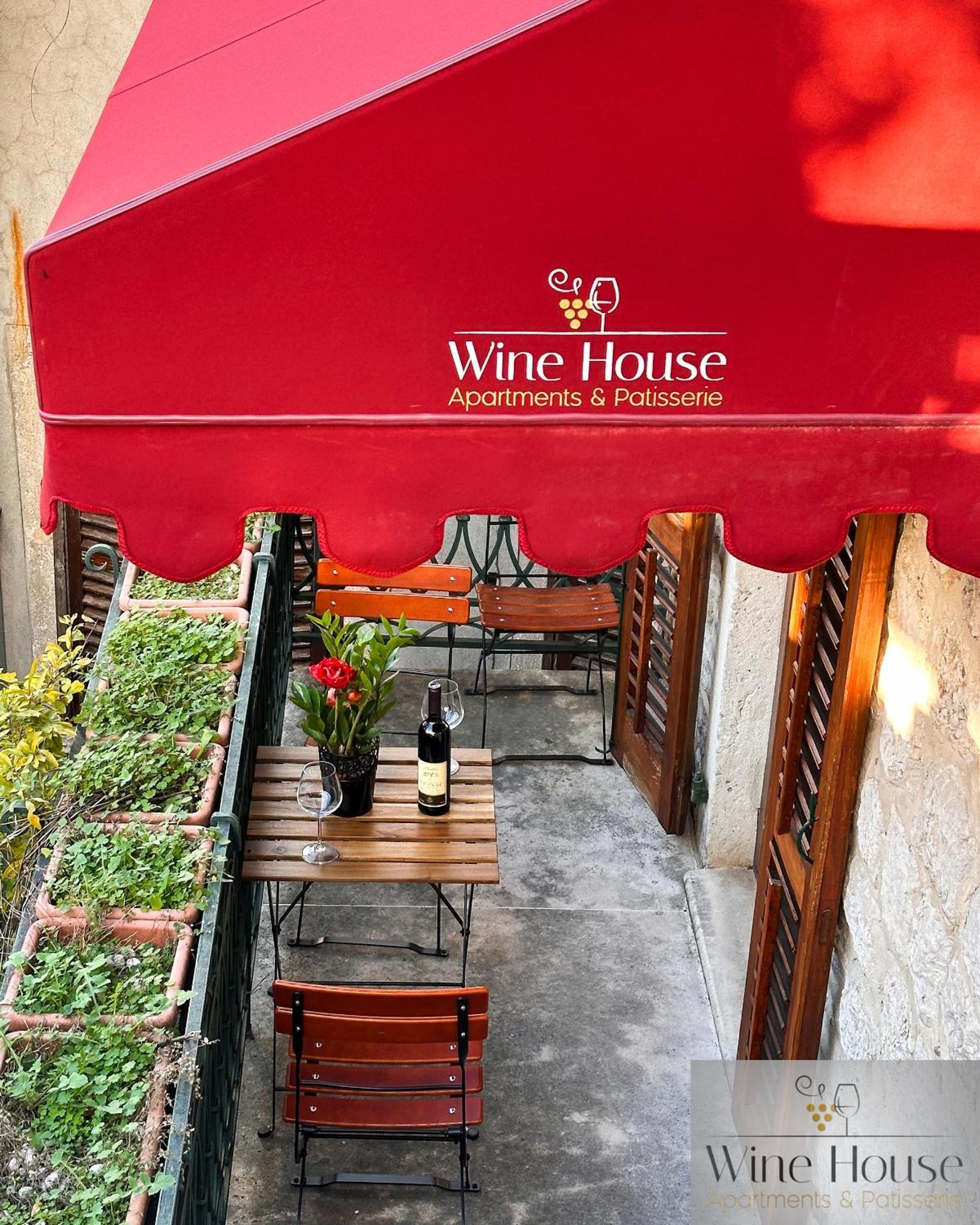 Apartments Wine House Old Town Kotor Dış mekan fotoğraf