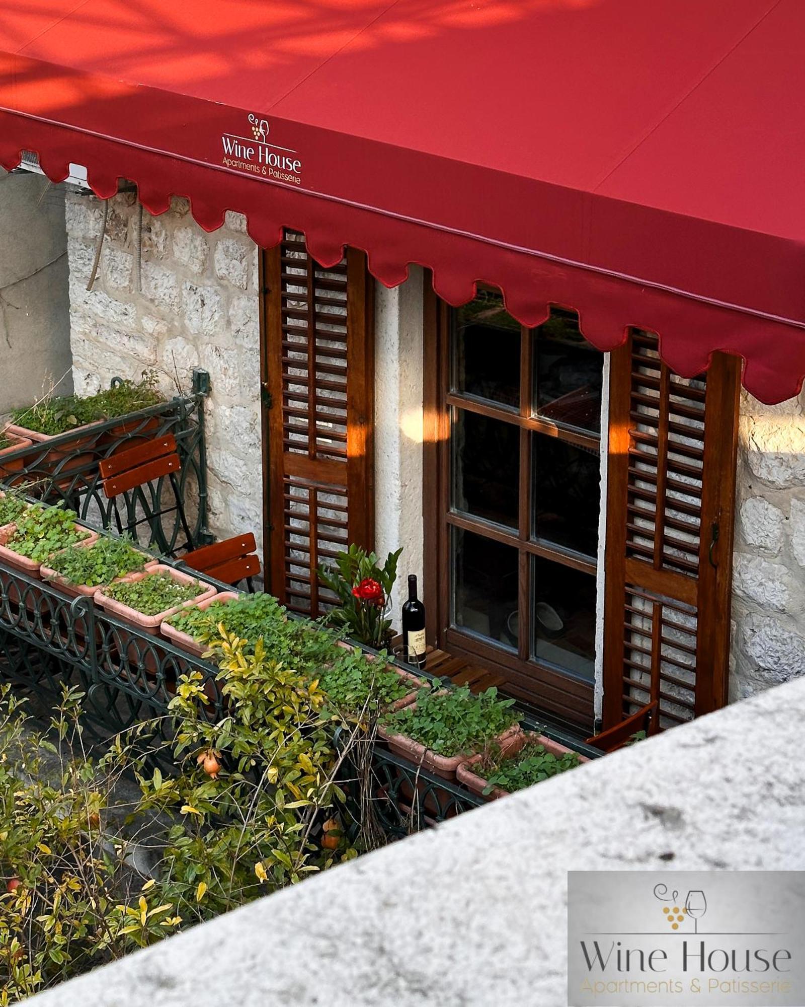Apartments Wine House Old Town Kotor Dış mekan fotoğraf