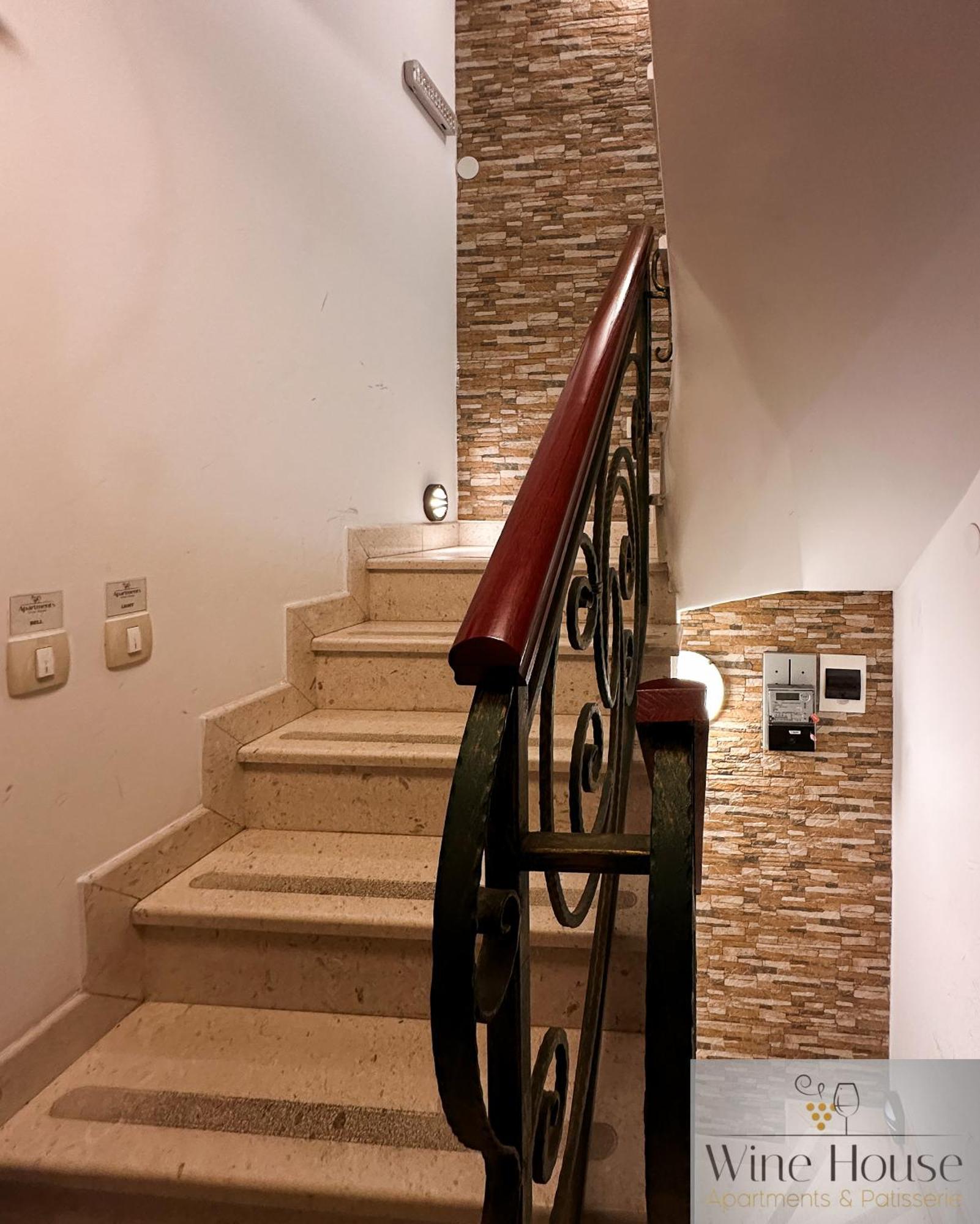 Apartments Wine House Old Town Kotor Dış mekan fotoğraf